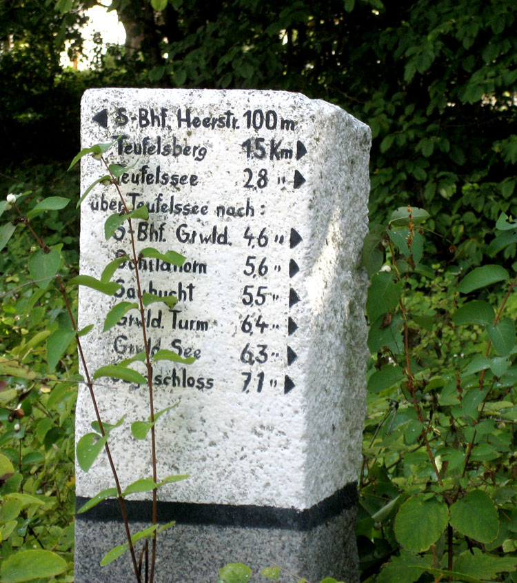 sign to Teufelsberg